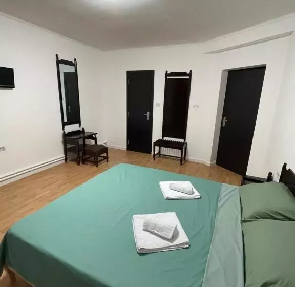 Pensione Vila Macris