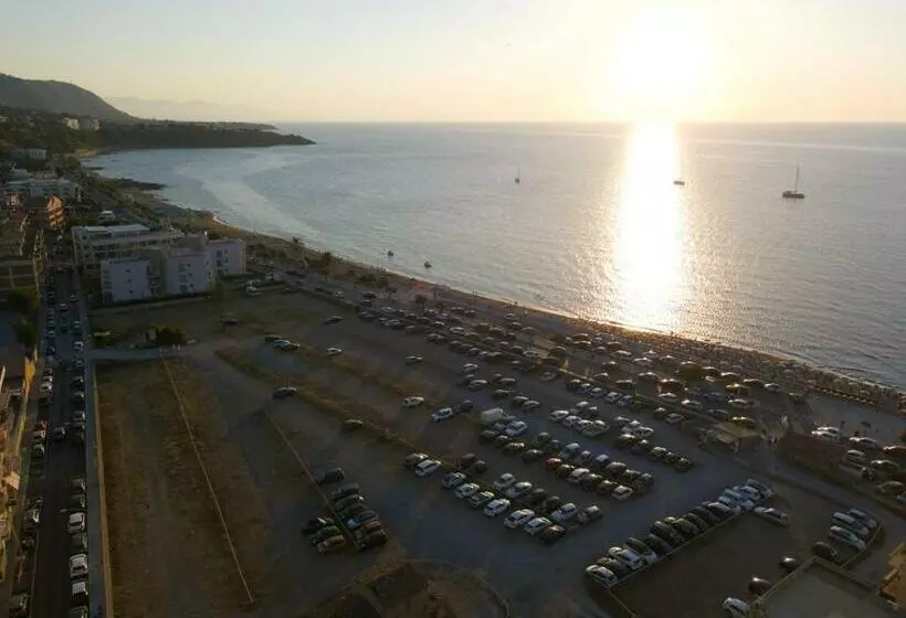 تختخواب و صبحانه Stella Ví