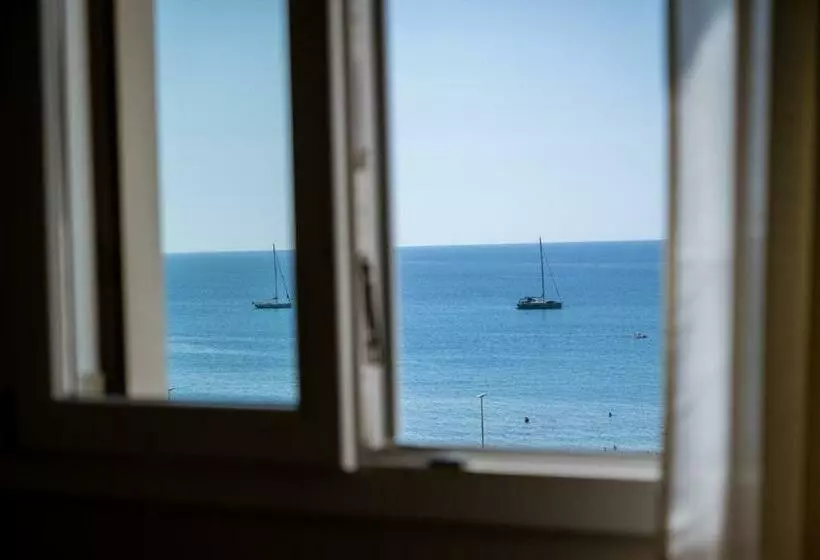 تختخواب و صبحانه Stella Ví