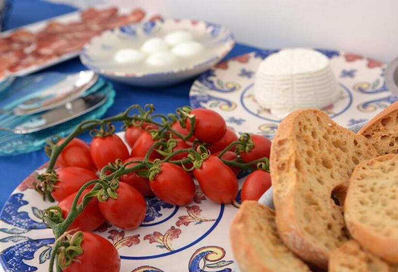 민박 Andrea Room&breakfast