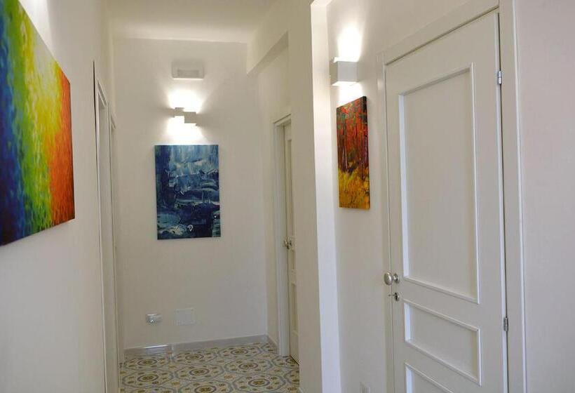 민박 Andrea Room&breakfast