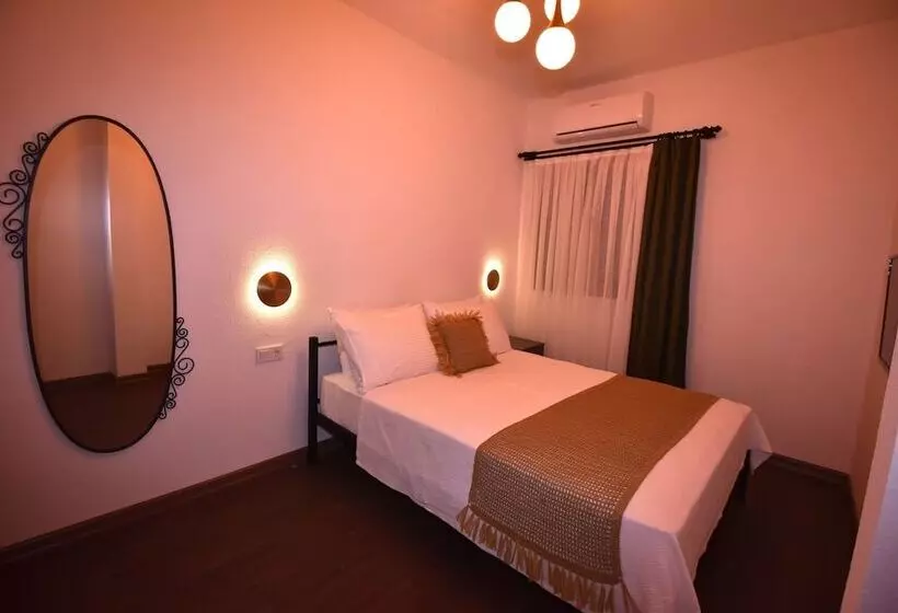 Benjamin Otel Gumusluk