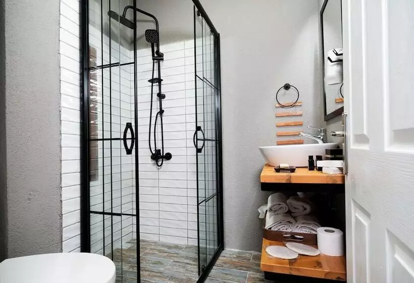 Benjamin Otel Gumusluk