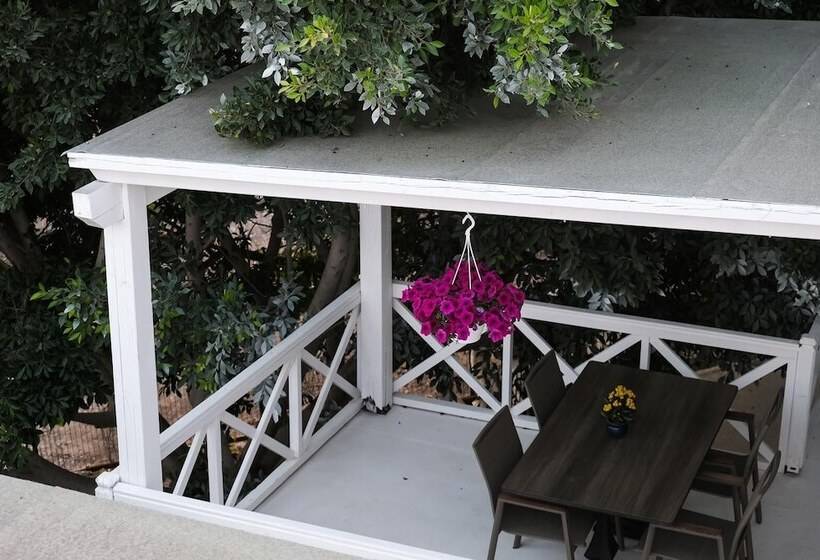 Benjamin Otel Gumusluk