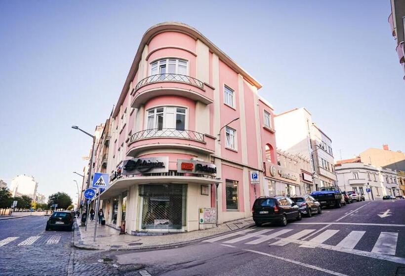 هتل Duque D`avila 2