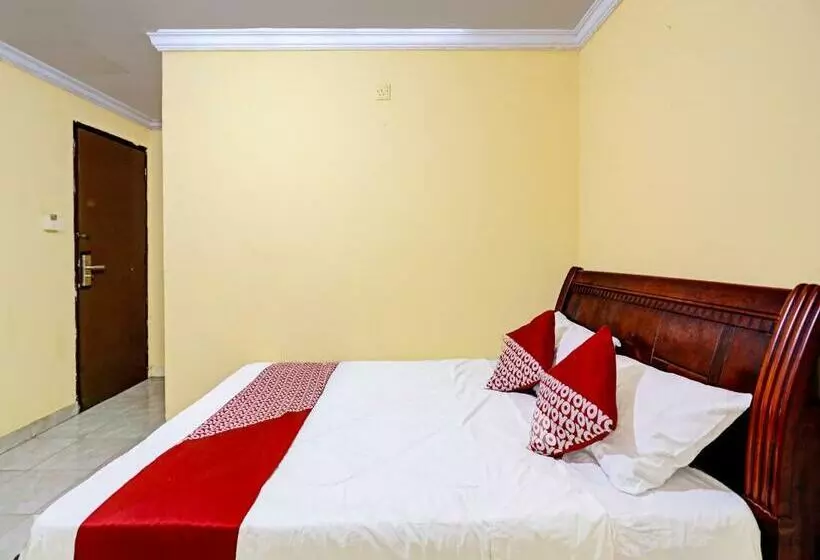 ホテル Oyo 91368 Jasmine 999