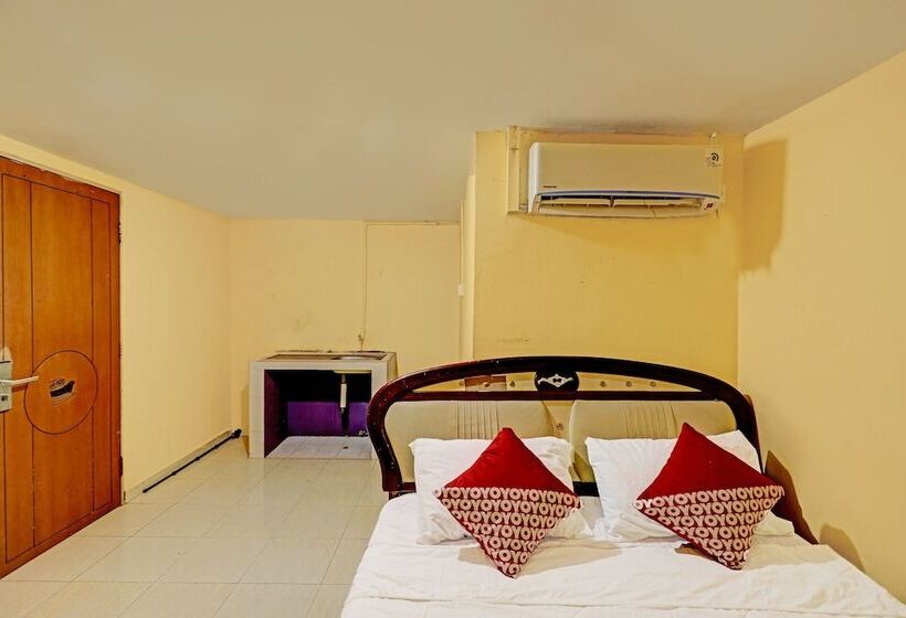 فندق Oyo 91368 Jasmine 999