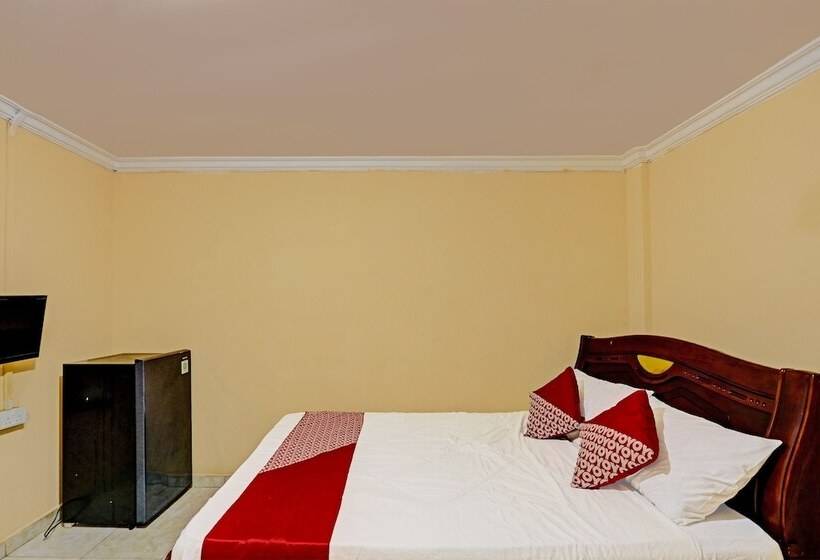 فندق Oyo 91368 Jasmine 999