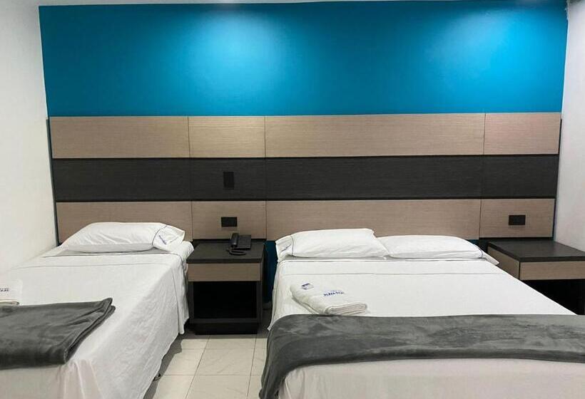 Hotel Plaza Real Ocaña