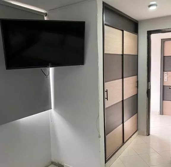 ホテル Plaza Real Ocaña