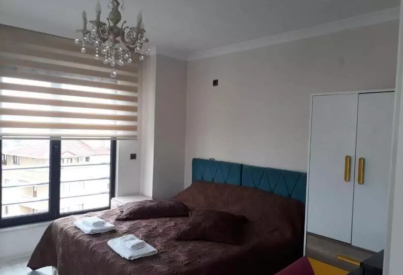Mira Residence