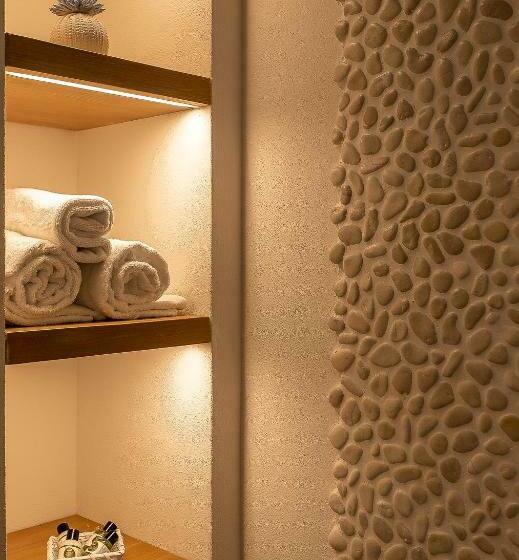 مبيت وإفطار Brezza Marina Guest House