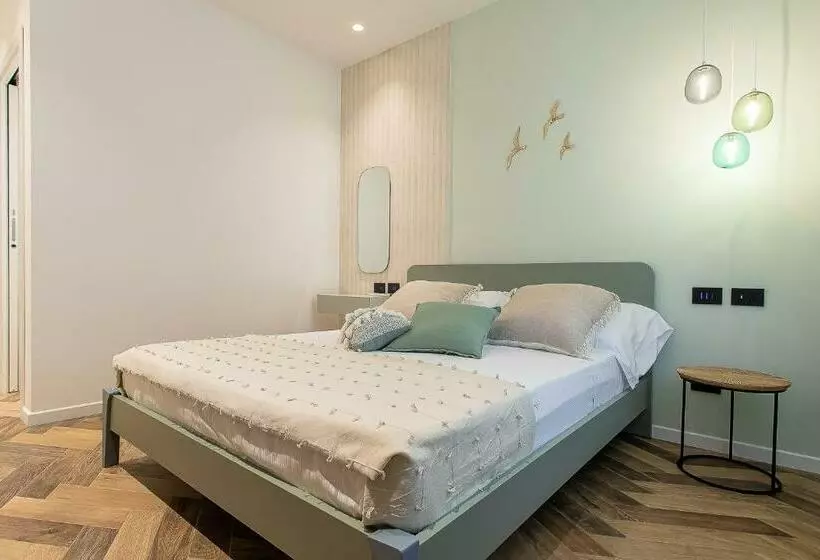 ベッドアンドブレックファースト Brezza Marina Guest House