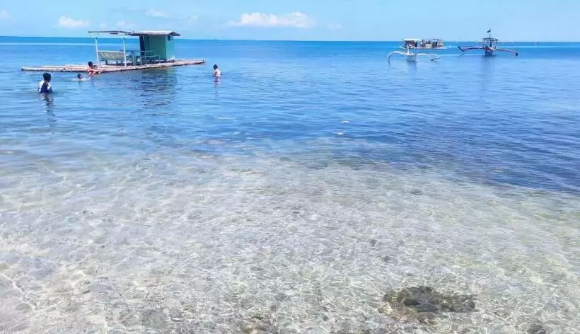 Hotelli Golden Kirins Beach Resort