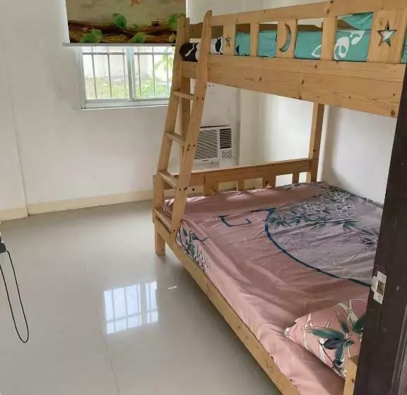 Hotelli Golden Kirins Beach Resort