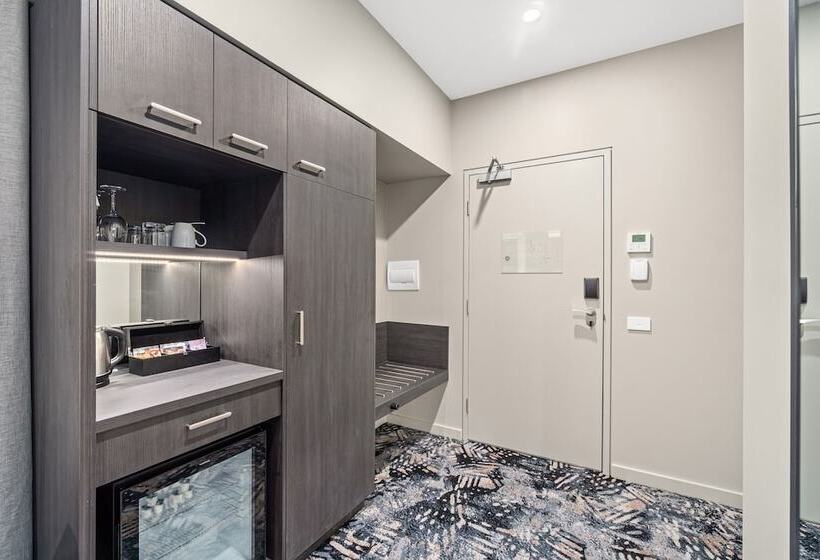 호텔 Mercure Pakenham