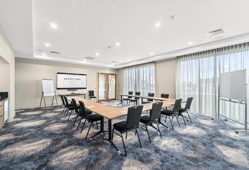 호텔 Mercure Pakenham