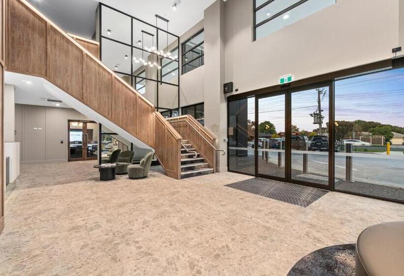 호텔 Mercure Pakenham