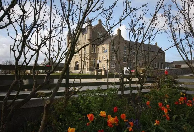 Islesburgh House Hostel