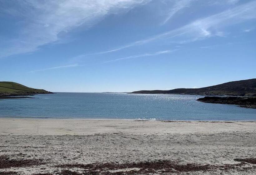 Islesburgh House Hostel