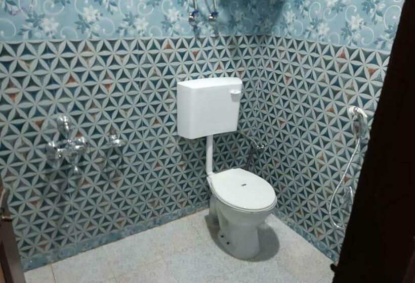 بنسيون Aisha Guest House