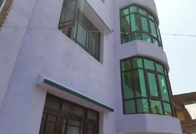 Majatalo Aisha Guest House