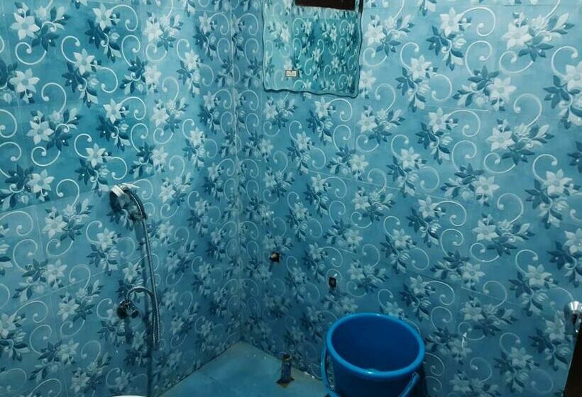 بنسيون Aisha Guest House