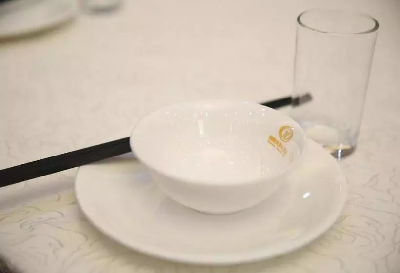 בית מלון כפרי Guodong Chengdu Grand