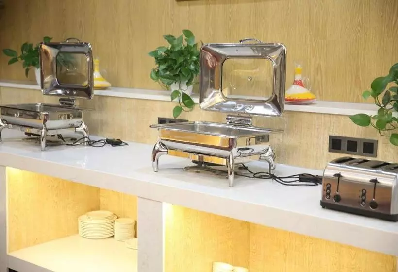 בית מלון כפרי Guodong Chengdu Grand