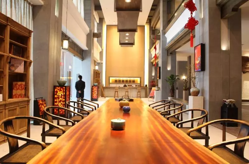 Отель Folk Inn Chengdu