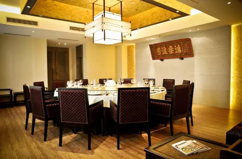 Отель Folk Inn Chengdu