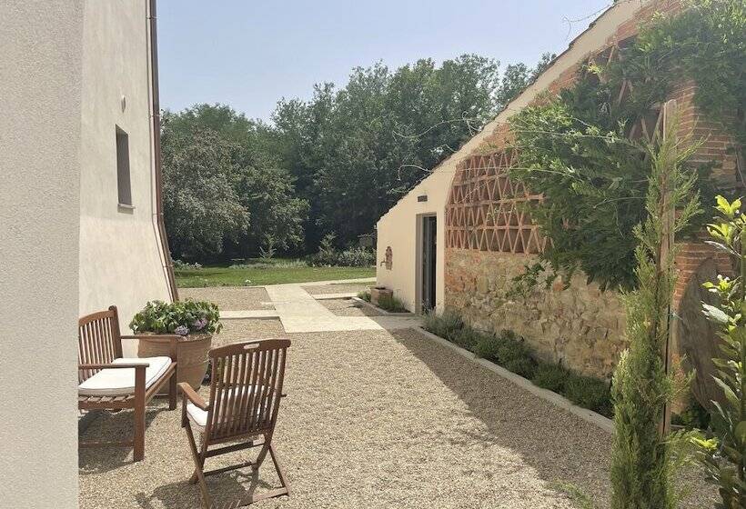Casale La Gora   B&b Di Charme