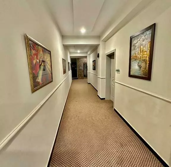 Mudan Hotel And Suite