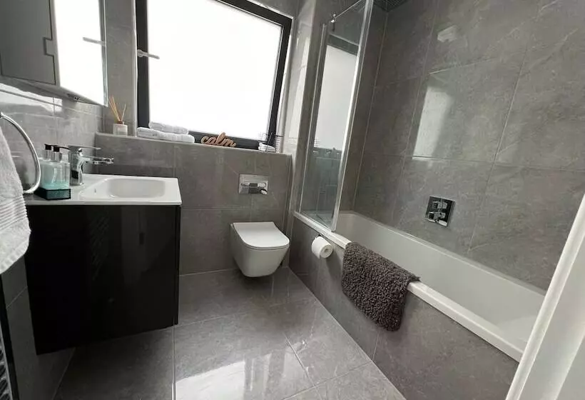 Beautiful Apartment On Ramsgate Sea Front