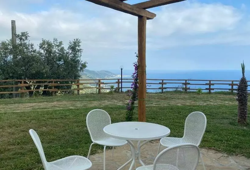 Hotelli Tenuta Belvedere Cilento