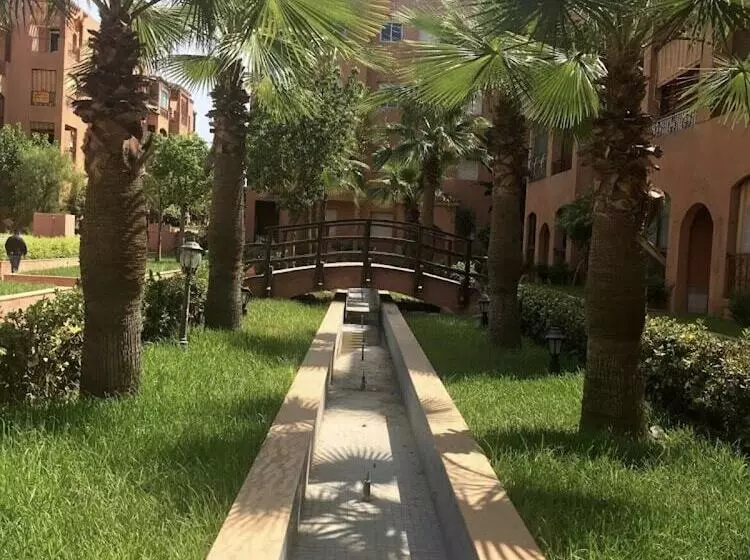 Nice Seaside Appartement With 4 Swimming Pools