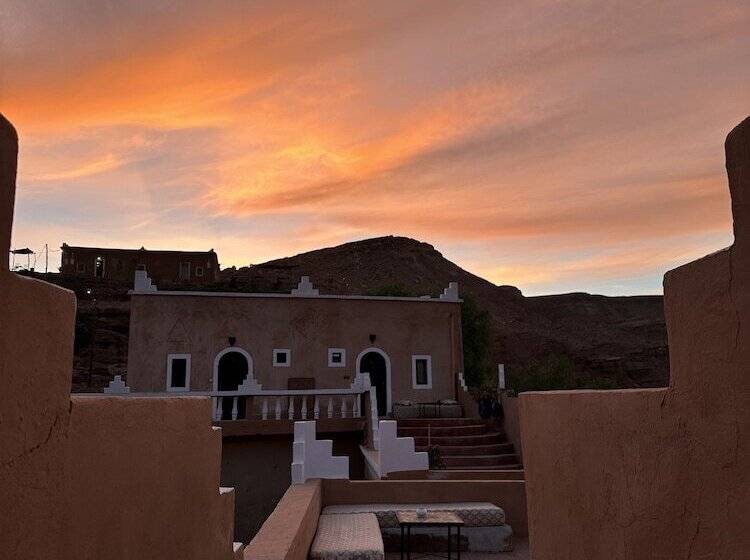 بنسيون Guest House Defat Kasbah