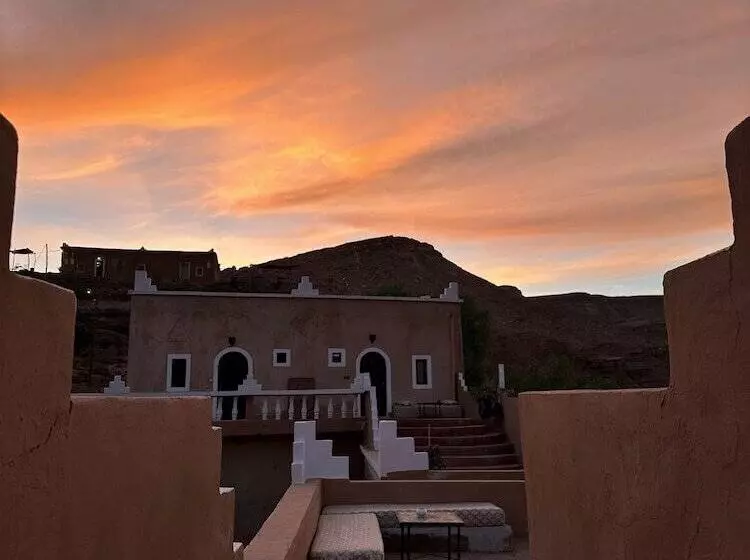 Majatalo Guest House Defat Kasbah