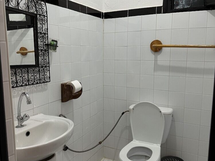 بنسيون Guest House Defat Kasbah