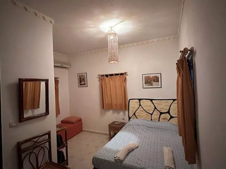 Majatalo Guest House Defat Kasbah