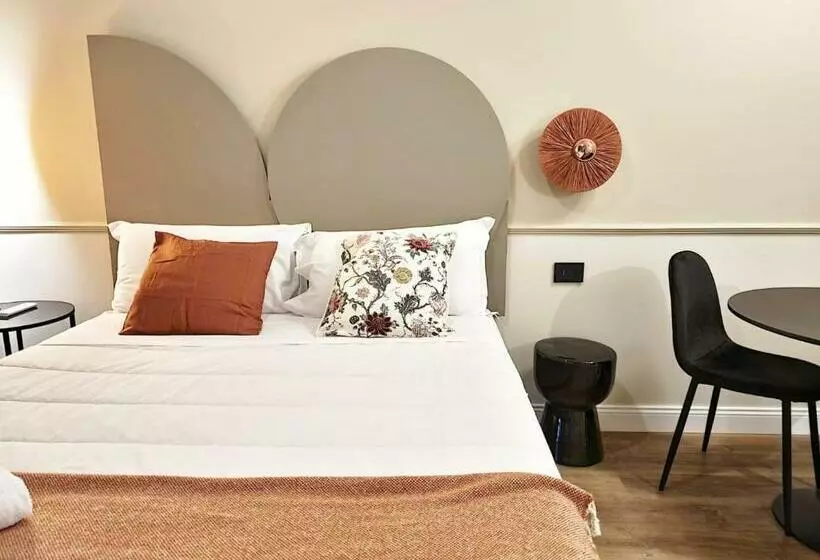 پانسیون Tuttotondo