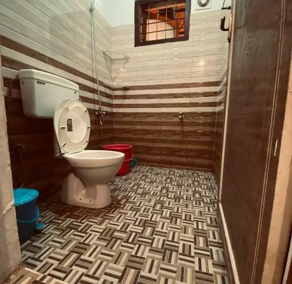 3 Hills Hostel
