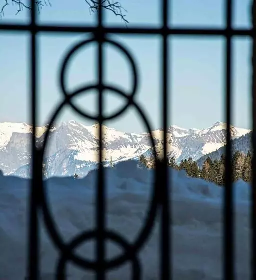 ユースホステル Gruppenhaus Lindenhof Churwalden