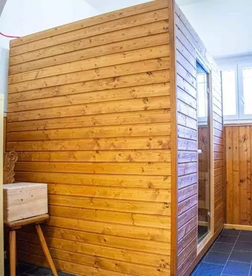 ユースホステル Gruppenhaus Lindenhof Churwalden