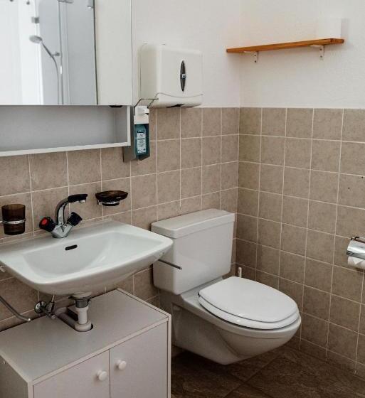 호스텔 Gruppenhaus Lindenhof Churwalden