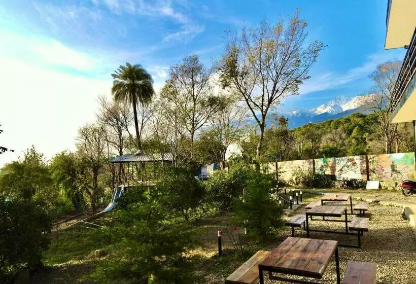 ユースホステル Little Bir