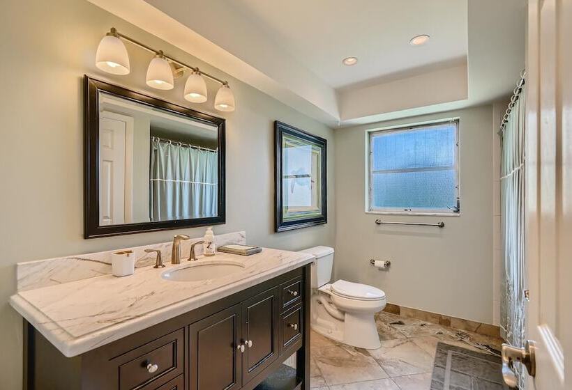 Bimini Breeze Vacation Home