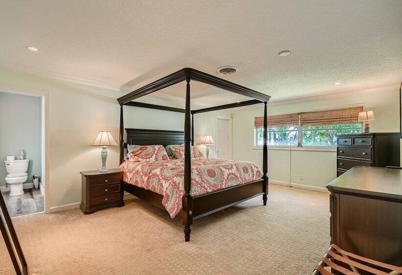 Bimini Breeze Vacation Home