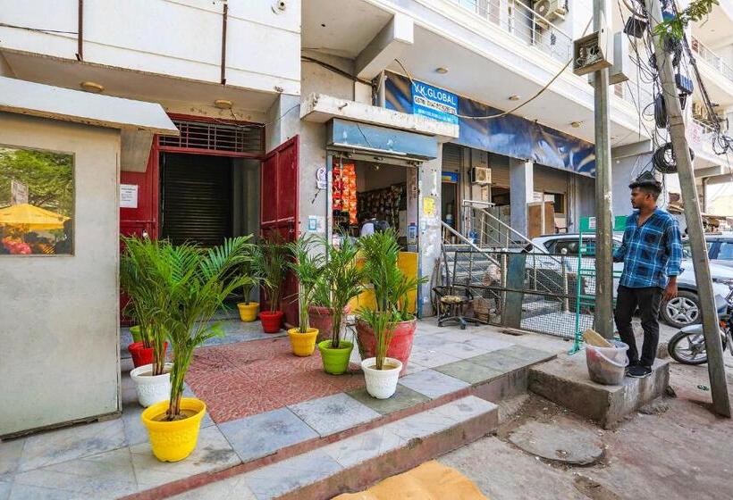 Fabhotel Gk Residency