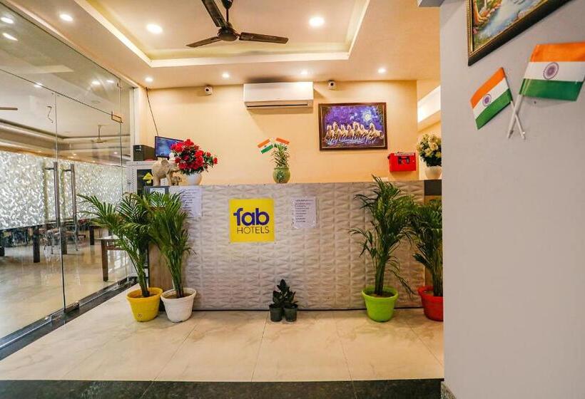 Fabhotel Gk Residency